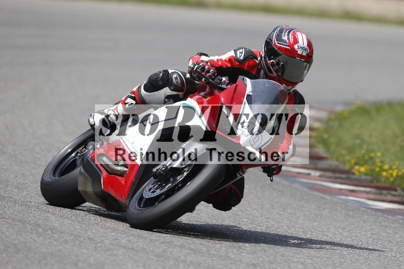 /27 12.06.2025 Ducati Schweiz Trackday Warmup  ADR/gruen-vert/40